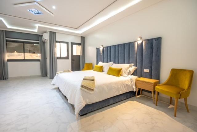 Riad Gold อัซโร ภายนอก รูปภาพ